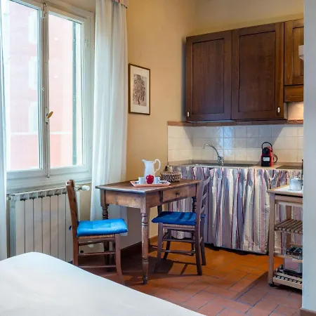 S2 Tower - Dolcevita Appartement *